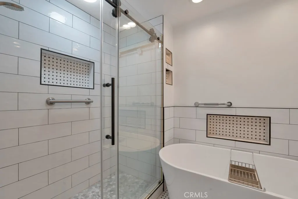 Additional image 70 of 6305 Crebs Ave, Tarzana, CA 91335