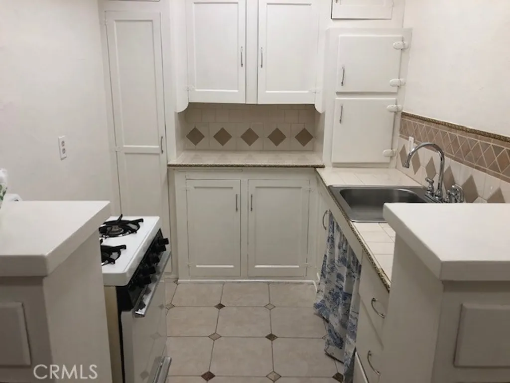 Additional image 7 of 723 E 3rd St, Long Beach, CA 90802