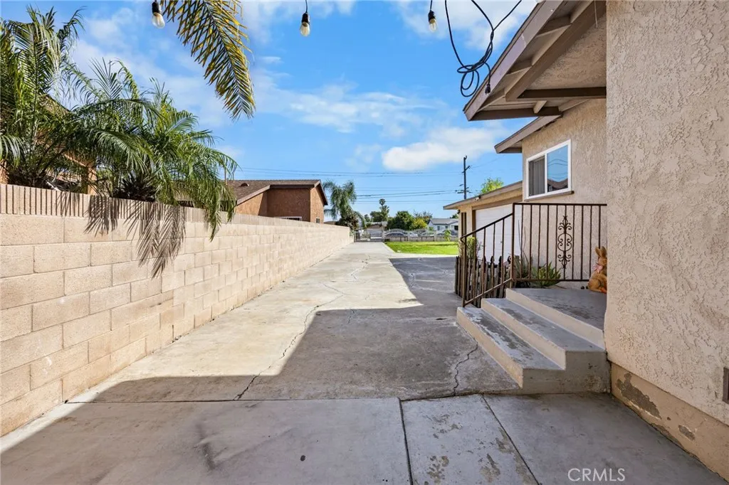 Additional image 21 of 435 E Adams St, Santa Ana, CA 92707