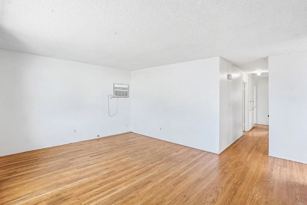 Additional image 3 of 1922 Dartmoor Dr, Lemon Grove, CA 91945