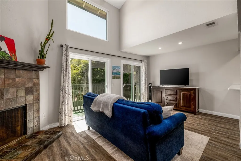 Additional image 7 of 6958 Camino Pacheco, San Diego, CA 92111