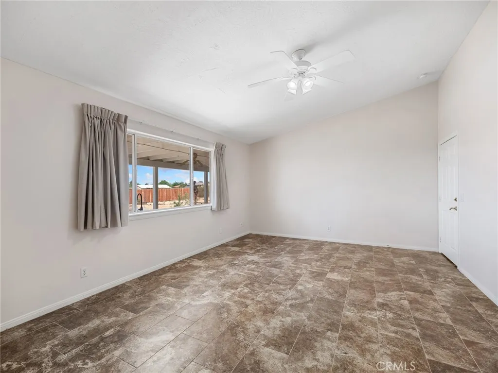 Additional image 28 of 16992 Joshua Rd, Apple Valley, CA 92307
