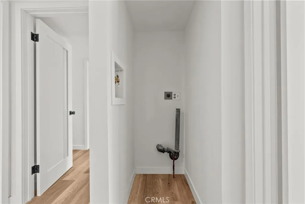 Additional image 38 of 1742 S Bentley Avenue Unit 201, Los Angeles, CA 90025