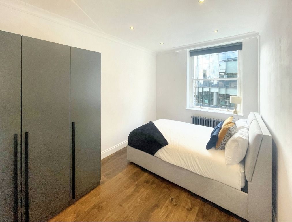 Additional image 8 of 2 bed flat to rentSouth Frederick Street, Merchant City, Glasgow G1