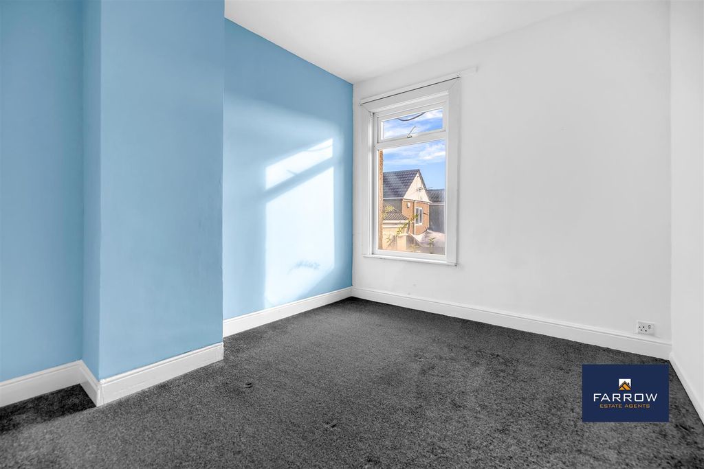 Additional image 13 of 3 bed terraced house to rentDonnington Street, Grimsby DN32