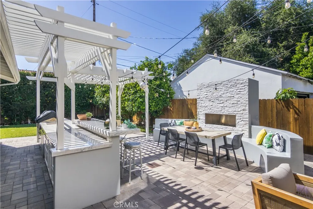 Additional image 76 of 437 S Sparks St, Burbank, CA 91506