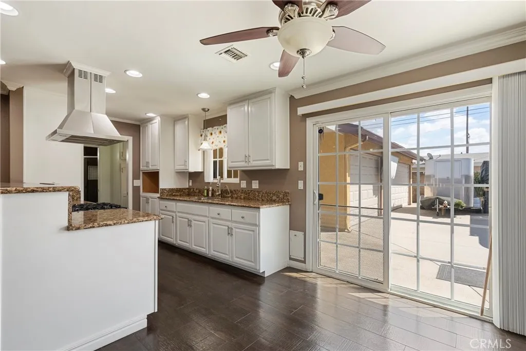 Additional image 46 of 232 N Aspan Ave, Azusa, CA 91702