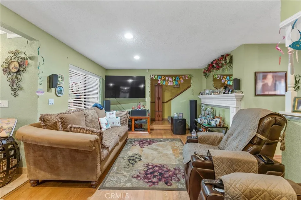 Additional image 41 of 3812 Middlebury St, Los Angeles, CA 90004