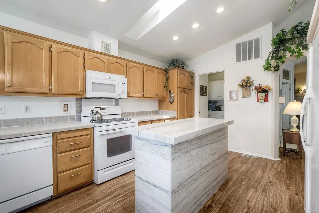 Additional image 21 of 444 N El Camino Real Unit 146, Encinitas, CA 92024