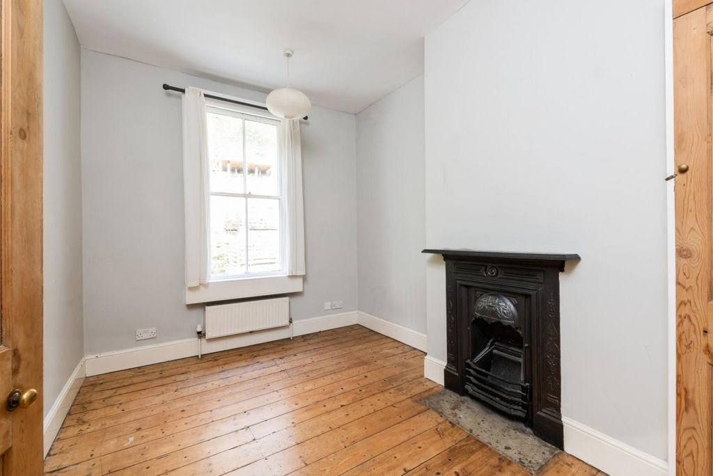 Additional image 10 of 2 bed terraced house to rentPerfect View, Bath BA1