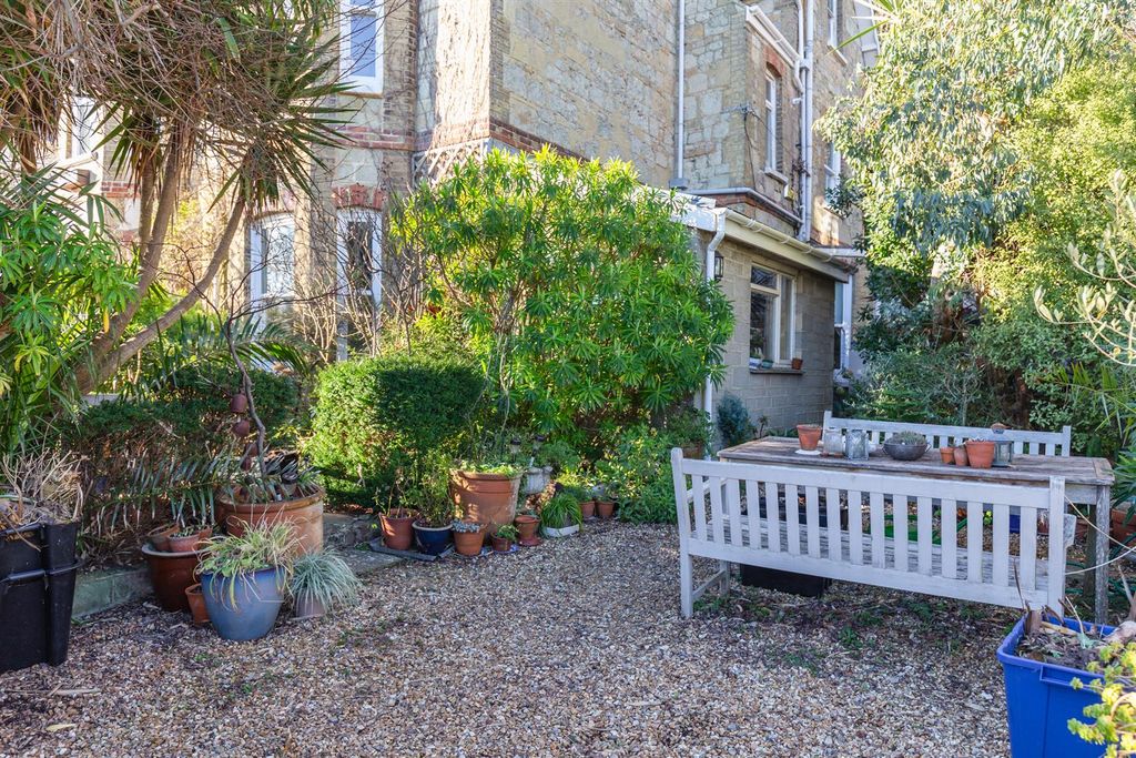 Additional image 20 of 5 bed property for saleBonchurch, Isle Of Wight PO38
