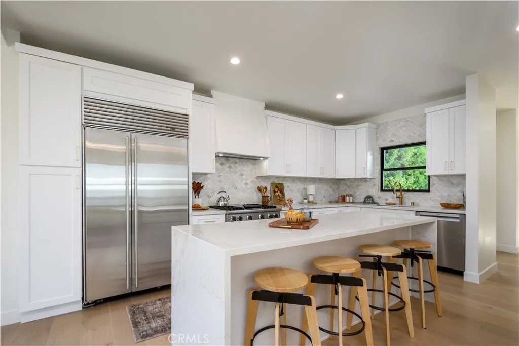 Additional image 8 of 223 Howland Canal Ct, Venice, CA 90291