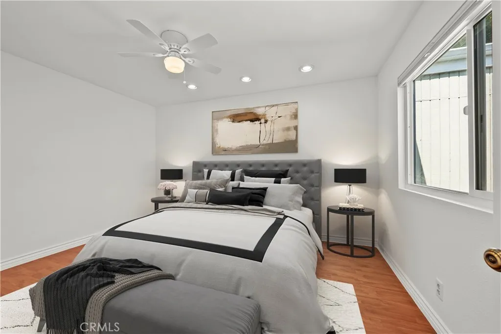 Additional image 25 of 22117 Burbank Blvd Unit 5, Woodland Hills, CA 91367