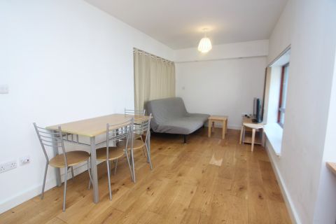 Mitchell Street, Glasgow G1, Studio to rent