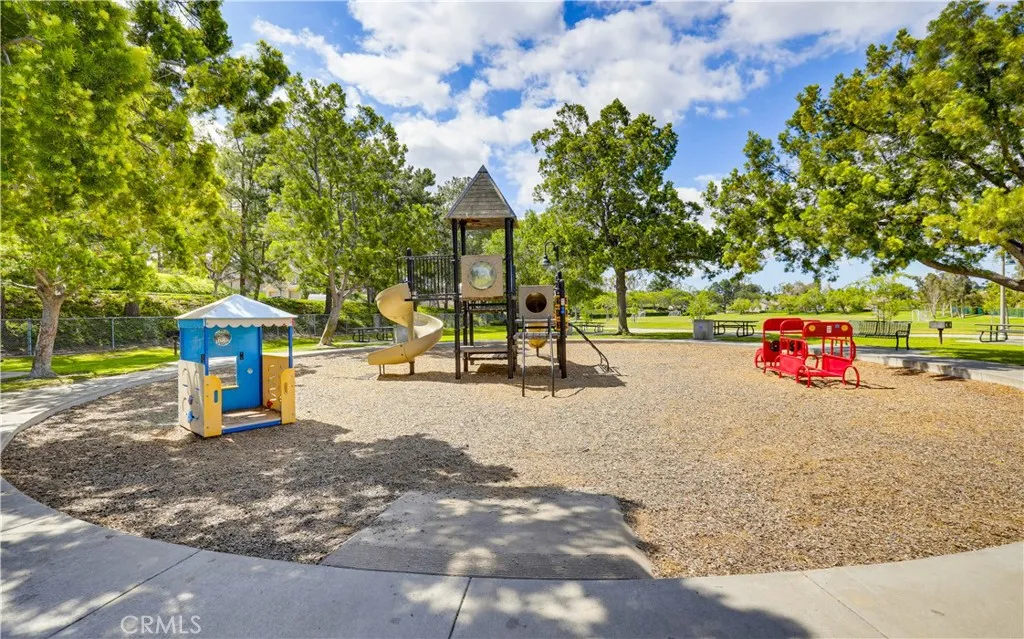 Additional image 128 of 15 Harveston, Mission Viejo, CA 92692