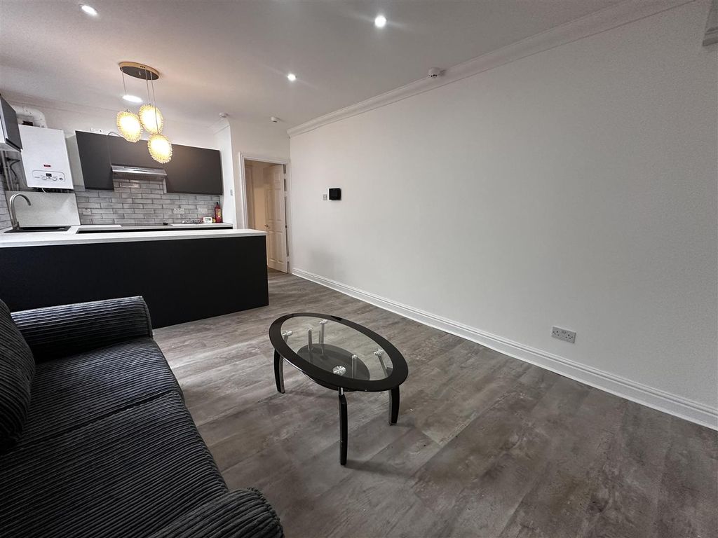 Additional image 3 of 1 bed flat to rentNinian Road, Cardiff CF23