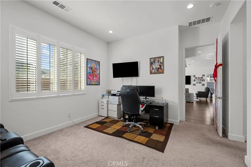 Additional image 99 of 8327 N Mariposa Court, Canoga Park, CA 91304