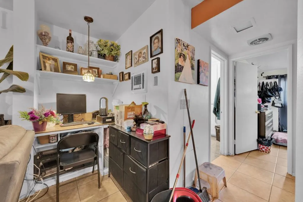 Additional image 47 of 816 27th Street Unit 5, San Diego, CA 92102
