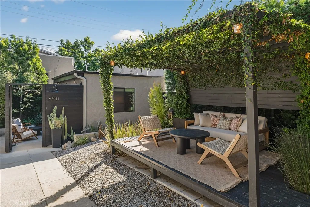 Additional image 76 of 654 S Soto st, Los Angeles, CA 90023