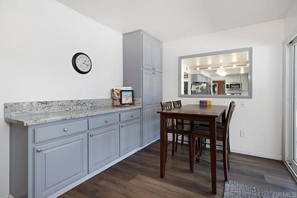 Additional image 56 of 5676 Chateau Dr, San Diego, CA 92117