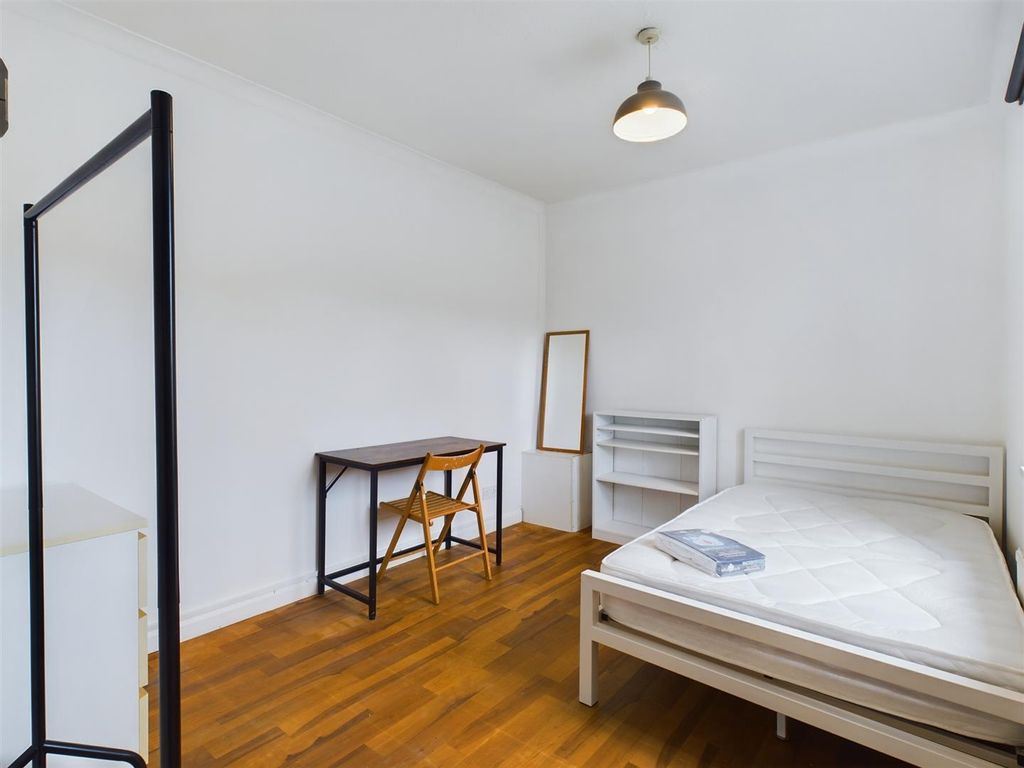 Additional image 4 of 7 bed shared accommodation to rentColbourne Avenue, Brighton BN2