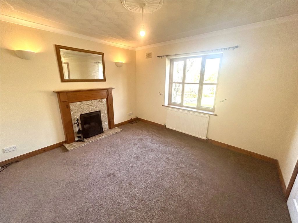 Additional image 5 of 4 bed detached house to rentHerbert Court, Kerry, Newtown, Powys SY16