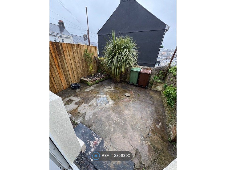 Additional image 16 of 4 bed end terrace house to rentStation Road, Plymouth PL2