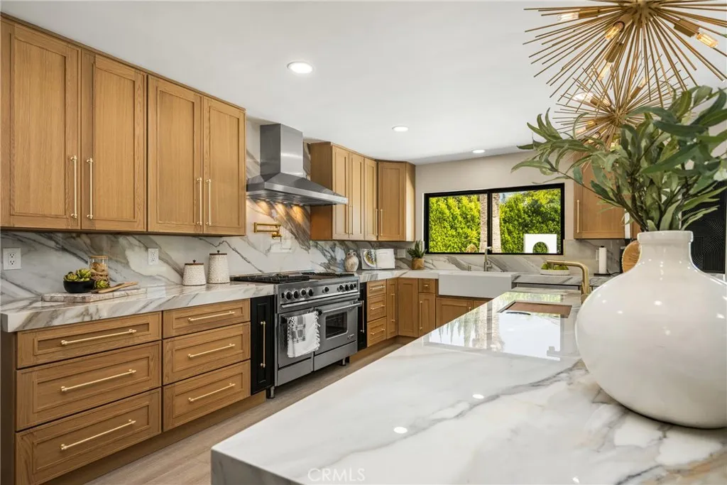 Additional image 107 of 10282 Old Lamplighter, Villa Park, CA 92861