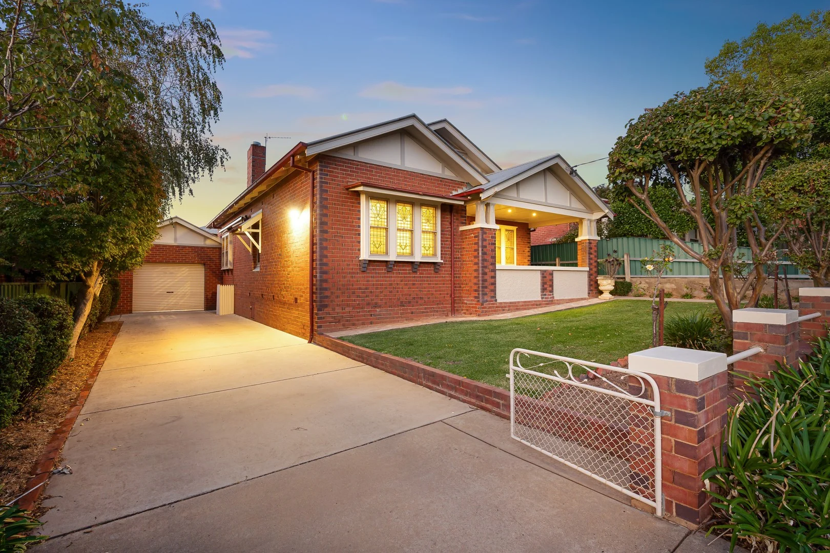 46 Grandview Avenue, Turvey Park NSW 2650