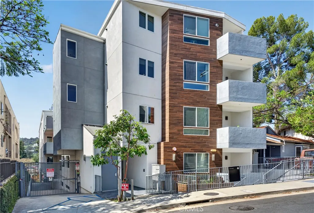 Additional image 36 of 11912 Laurelwood Dr. Unit 101, Studio City, CA 91604