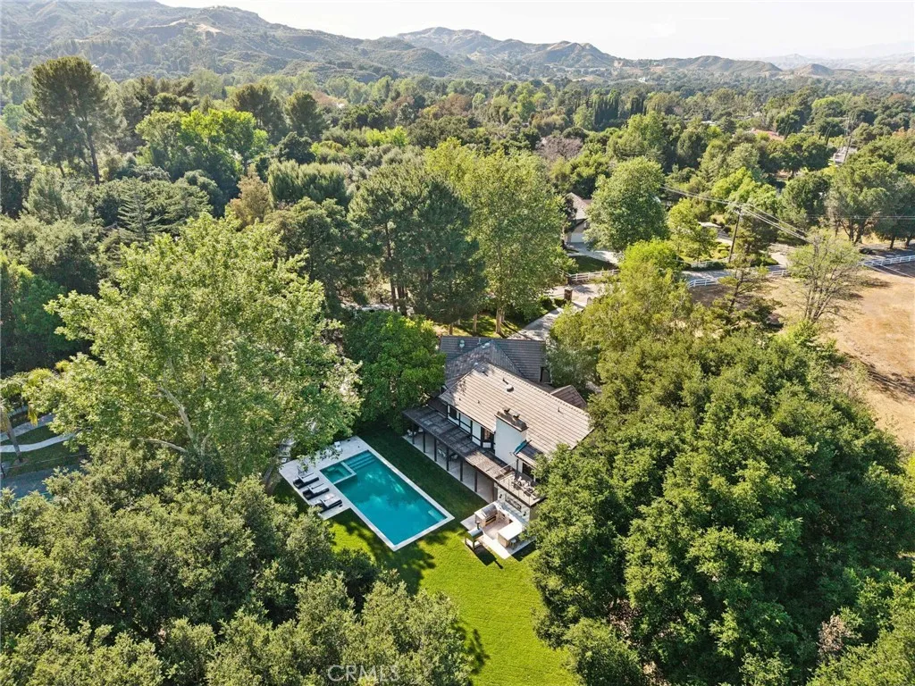 15656 Iron Canyon Rd, Canyon Country, CA 91387