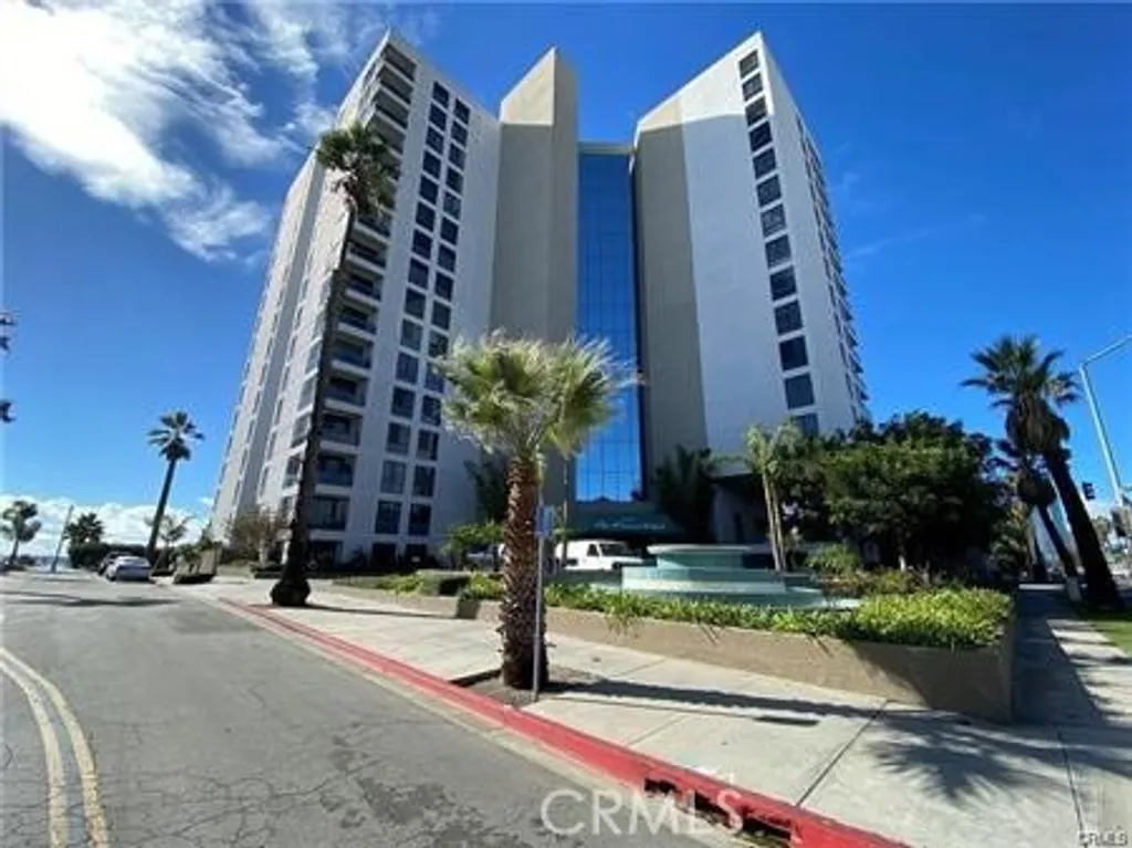 Additional image 2 of 1310 E Ocean Boulevard, Long Beach, CA 90802