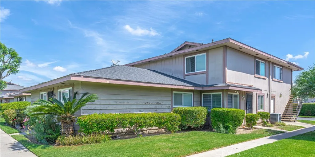 Additional image 3 of 1009 S Mantle Ln Unit 138B, Santa Ana, CA 92705