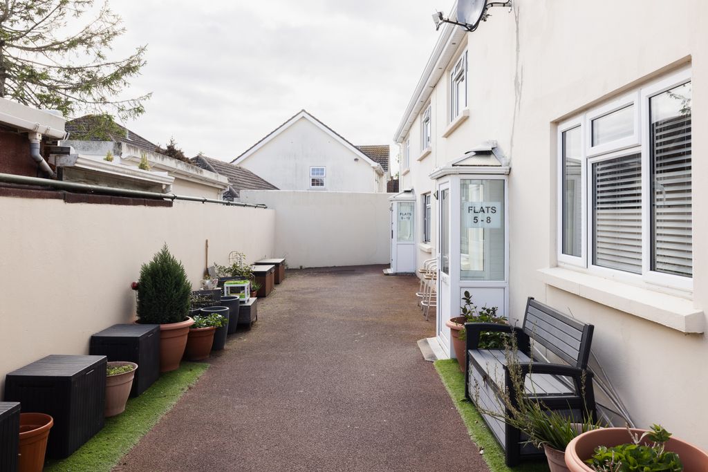 Additional image 4 of 1 bed flat to rentHighview Lane, St. Helier, Jersey JE2