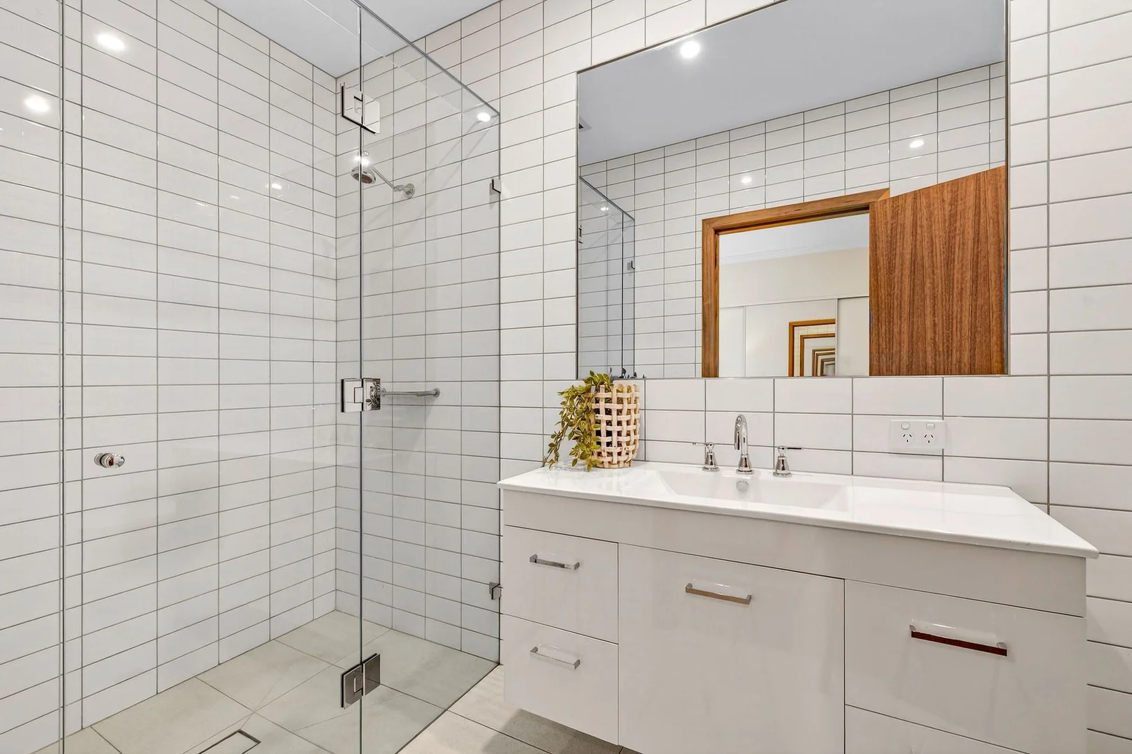 Additional image 8 of 1/88 Broughton Road, Surrey Hills VIC 3127
