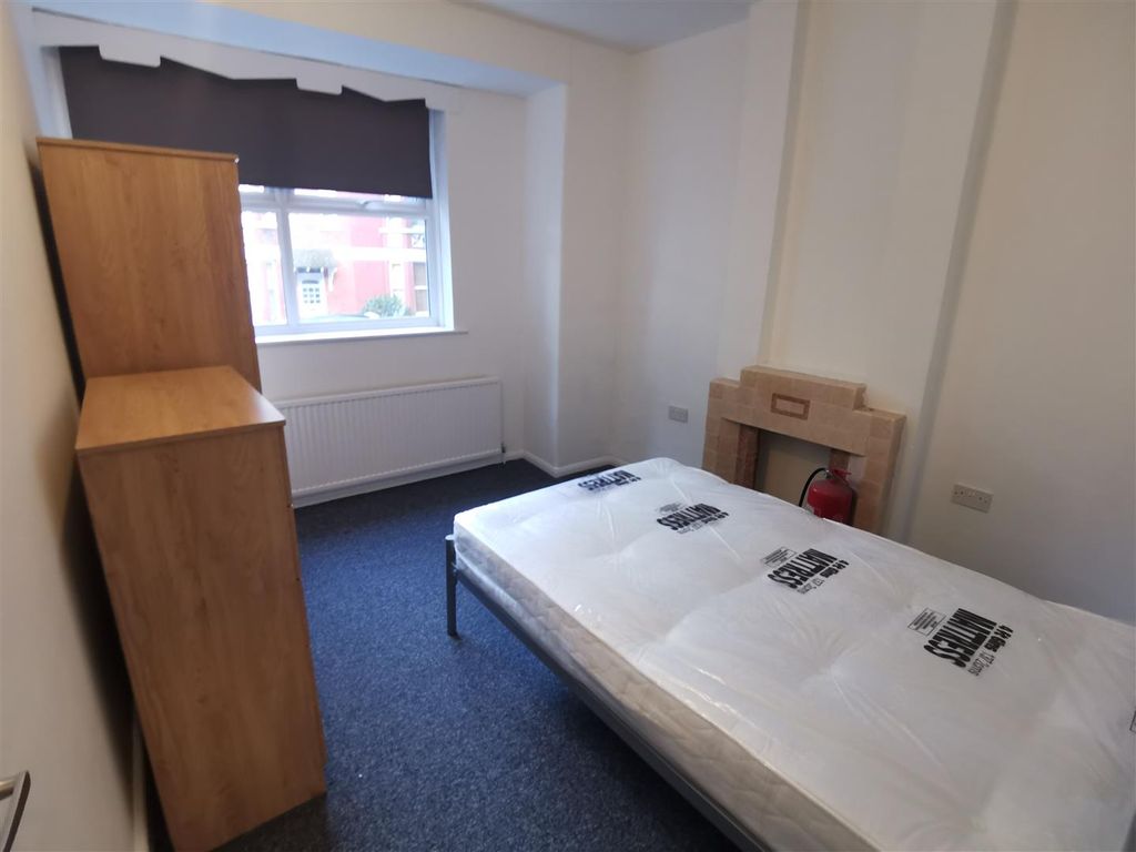 Additional image 8 of 5 bed terraced house to rentRiley Road, Brighton BN2
