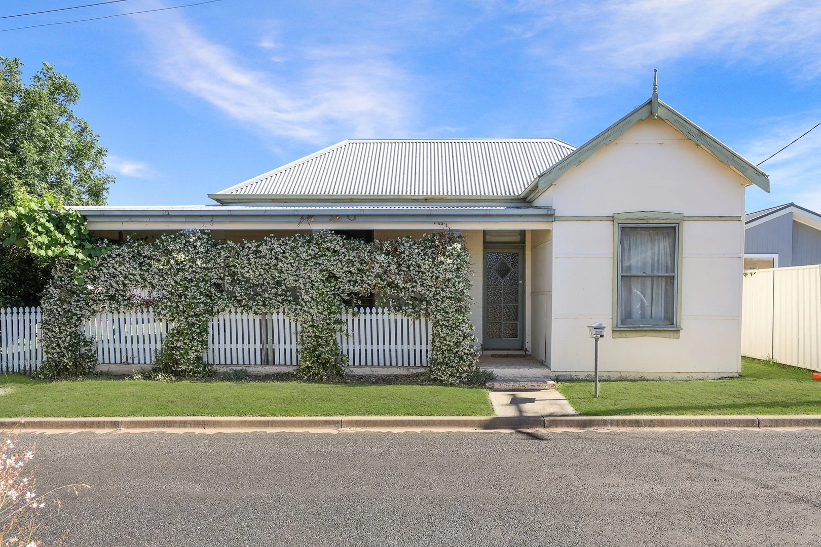 1 Mealey Street, Mudgee NSW 2850