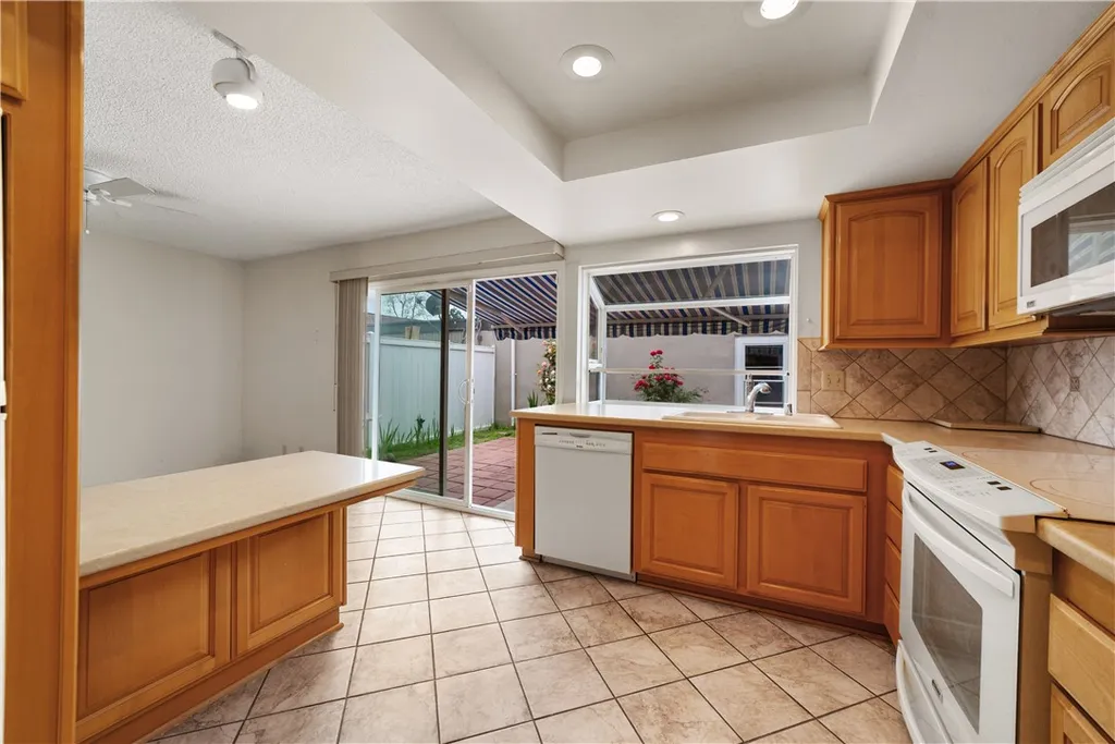 Additional image 15 of 4119 Larwin Ave, Cypress, CA 90630
