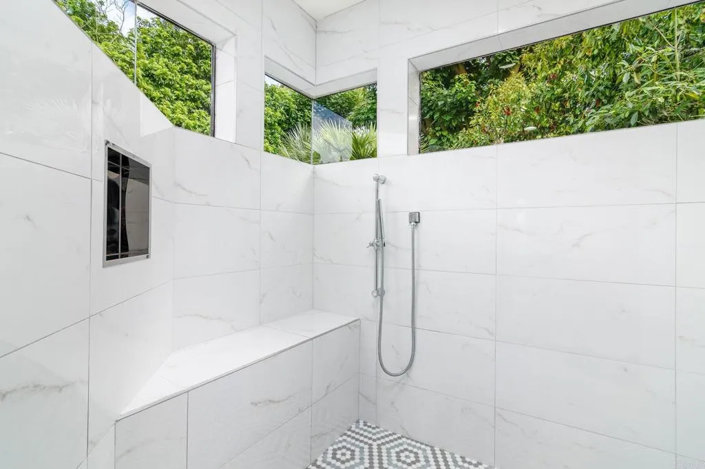 Additional image 79 of 6105 Avenida Chamnez, La Jolla, CA 92037