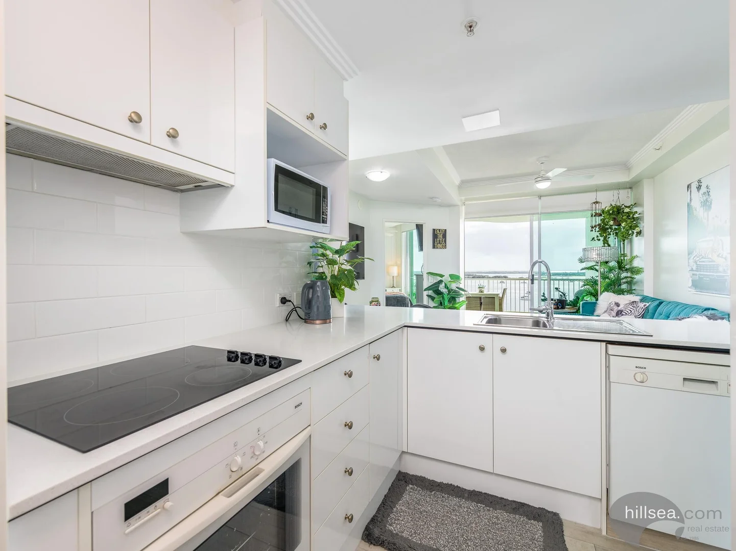 Additional image 6 of 1101/182-192 Marine Parade, Labrador QLD 4215