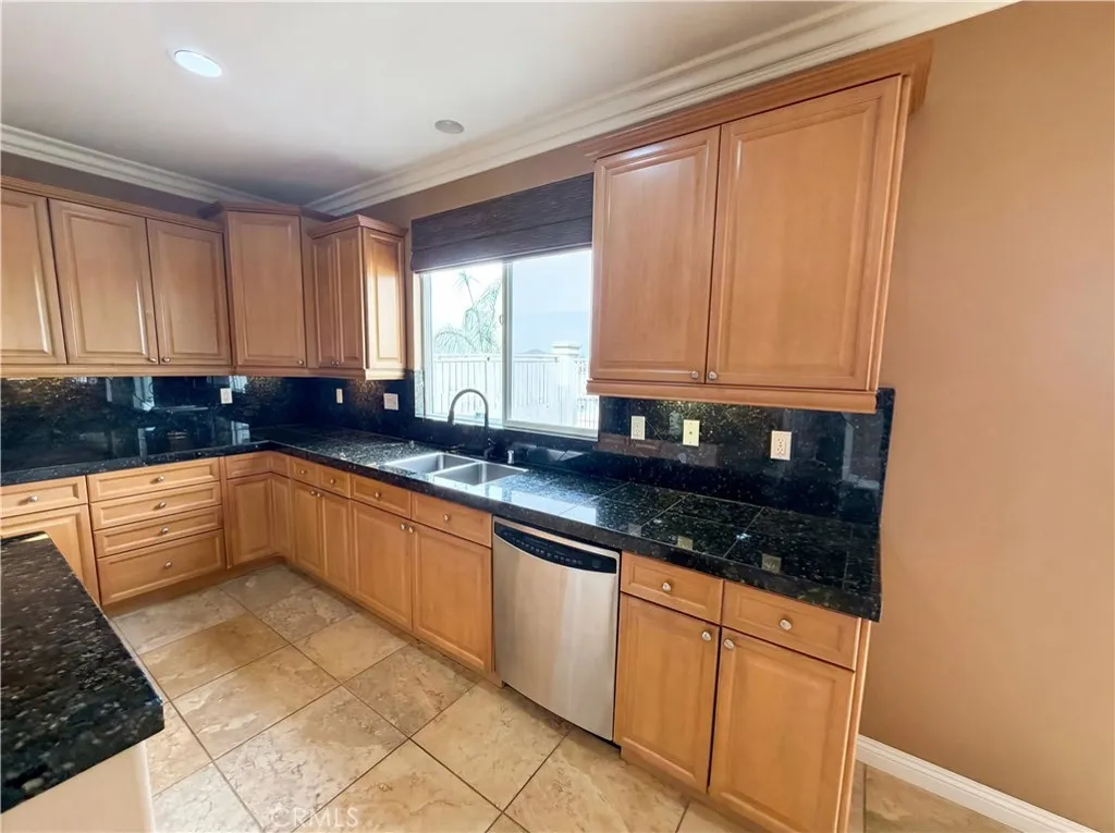 Additional image 49 of 23 Plaza Modena, Lake Elsinore, CA 92532