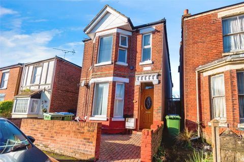 Eastfield Road, Southampton, Hampshire SO17