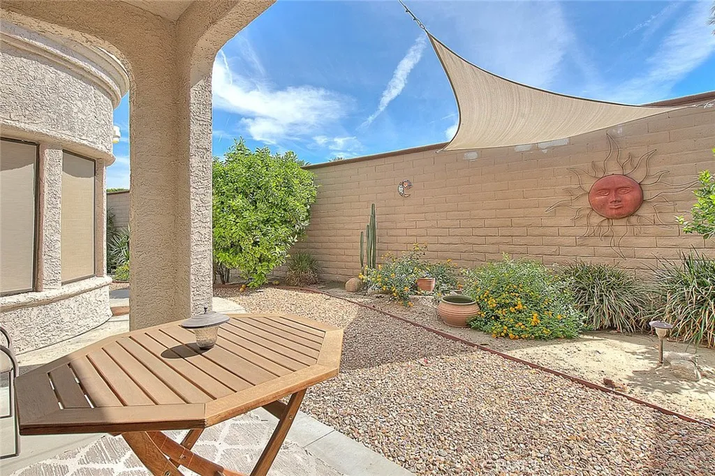 Additional image 37 of 48121 Calle Seranas, La Quinta, CA 92253