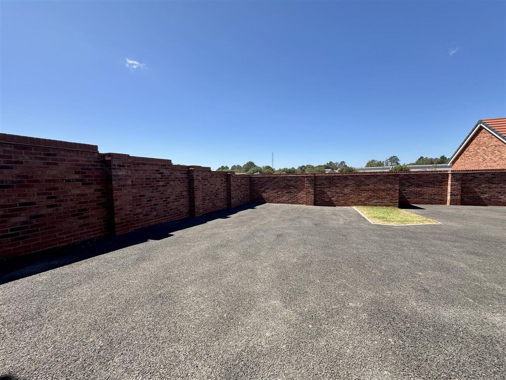 Additional image 14 of 1 bed flat to rentMaes Y Twr, Portskewett, Caldicot NP26