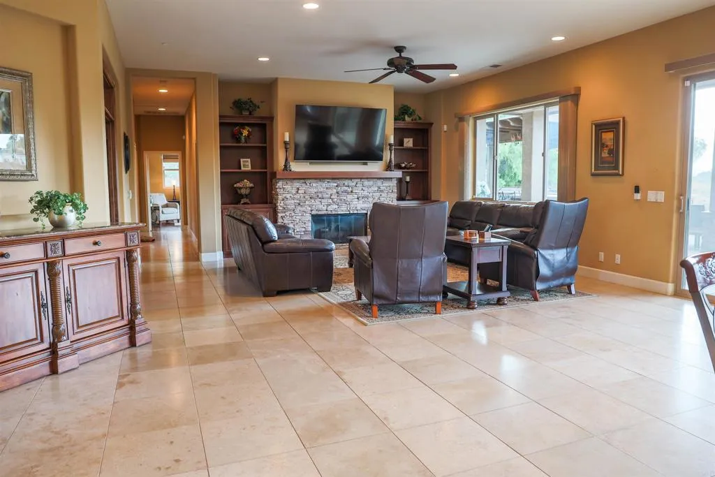 Additional image 87 of 849 Singing Ridge Road, El Cajon, CA 92019