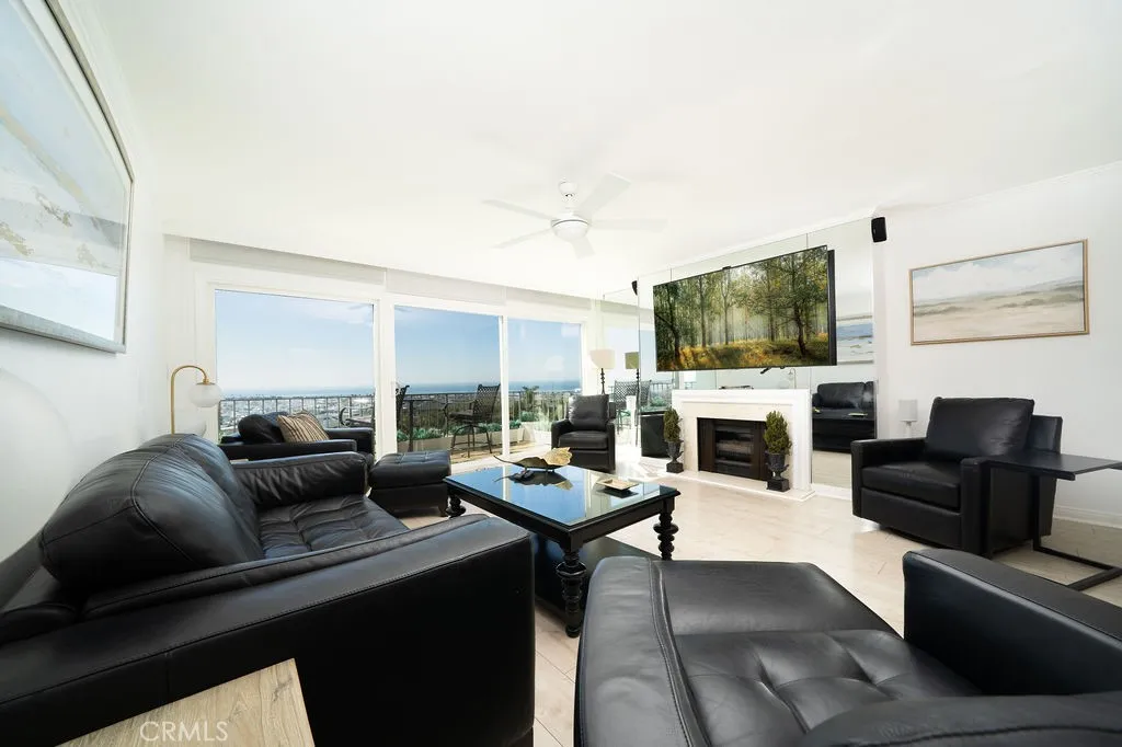 Additional image 76 of 101 Scholz Plaza Ph 16, Newport Beach, CA 92663