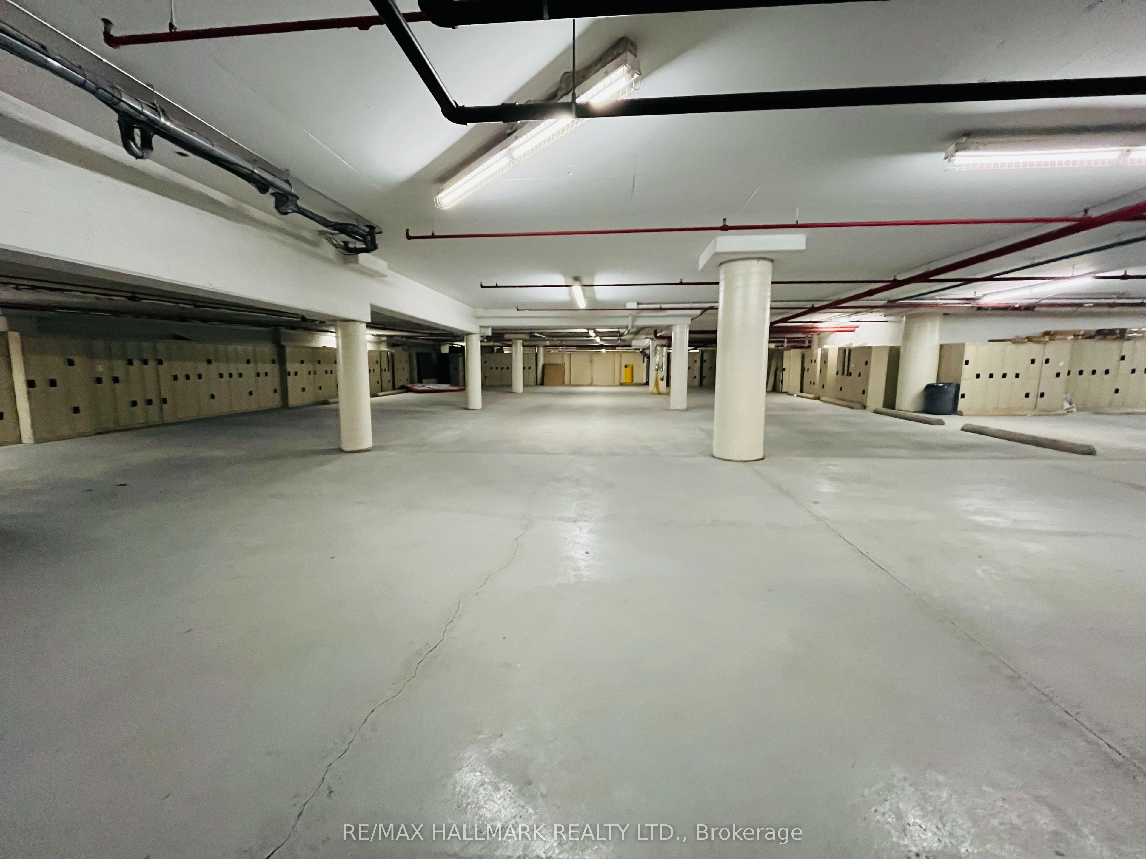 105 Gordon Baker Road, Toronto, ON, M2H 3P8