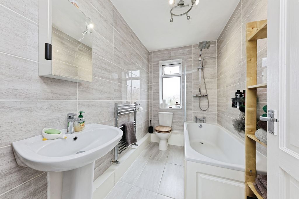 Additional image 14 of 3 bed semi-detached house for saleBursill Crescent, Ramsgate, Kent CT12