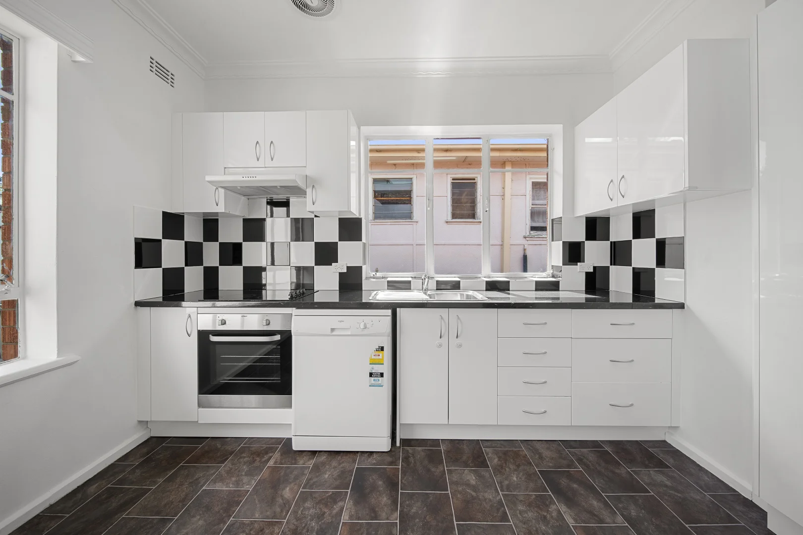 Additional image 6 of 24 Sunnybar Parade, Karabar NSW 2620
