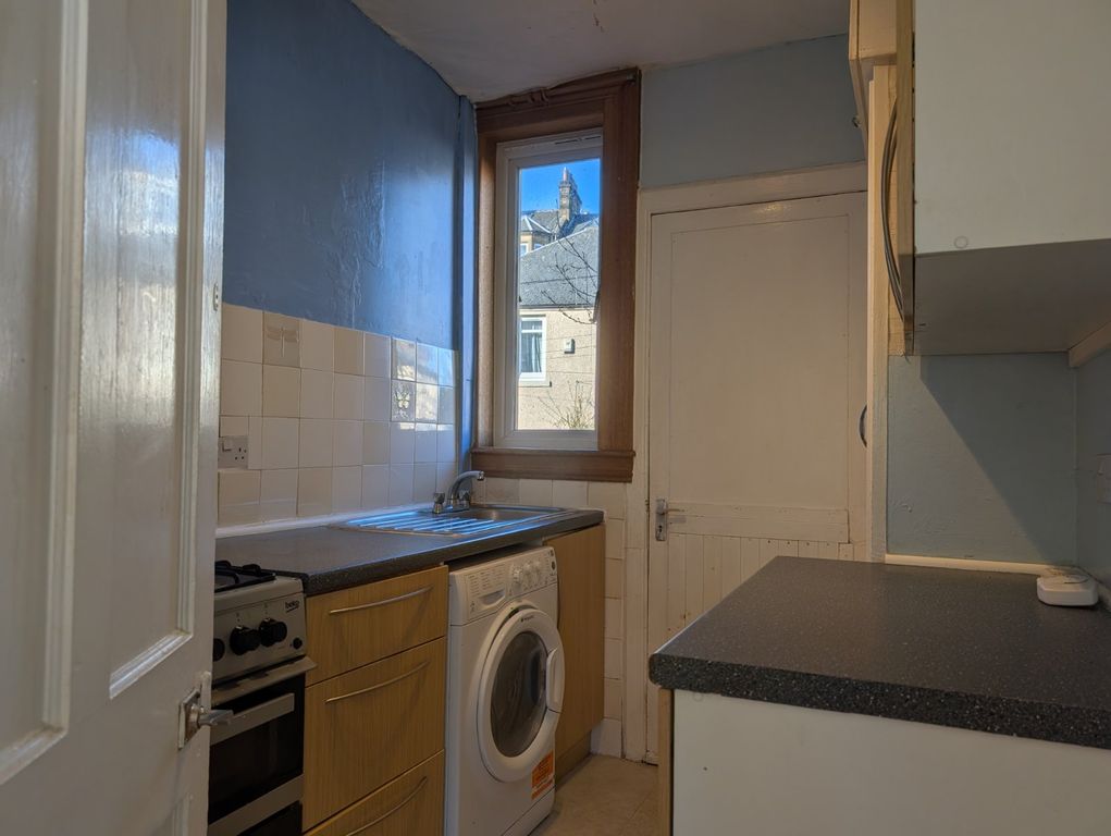 Additional image 7 of 3 bed detached house to rentPolwarth Park, Edinburgh, Midlothian EH11